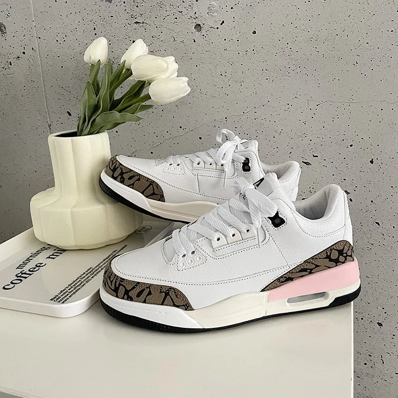 2023 Fully Equipped with A Pair of Breathable Sneakers Women's Shoes Ins Air Cushion White Shoes for Both Men and Women