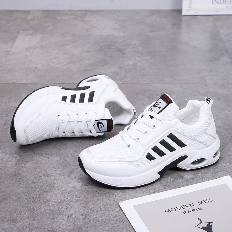 New Men Running Shoes Tennis Shoes Breathable Cushion Sneakers White Trainers Men Non-slip Athletic Sports Sneakers